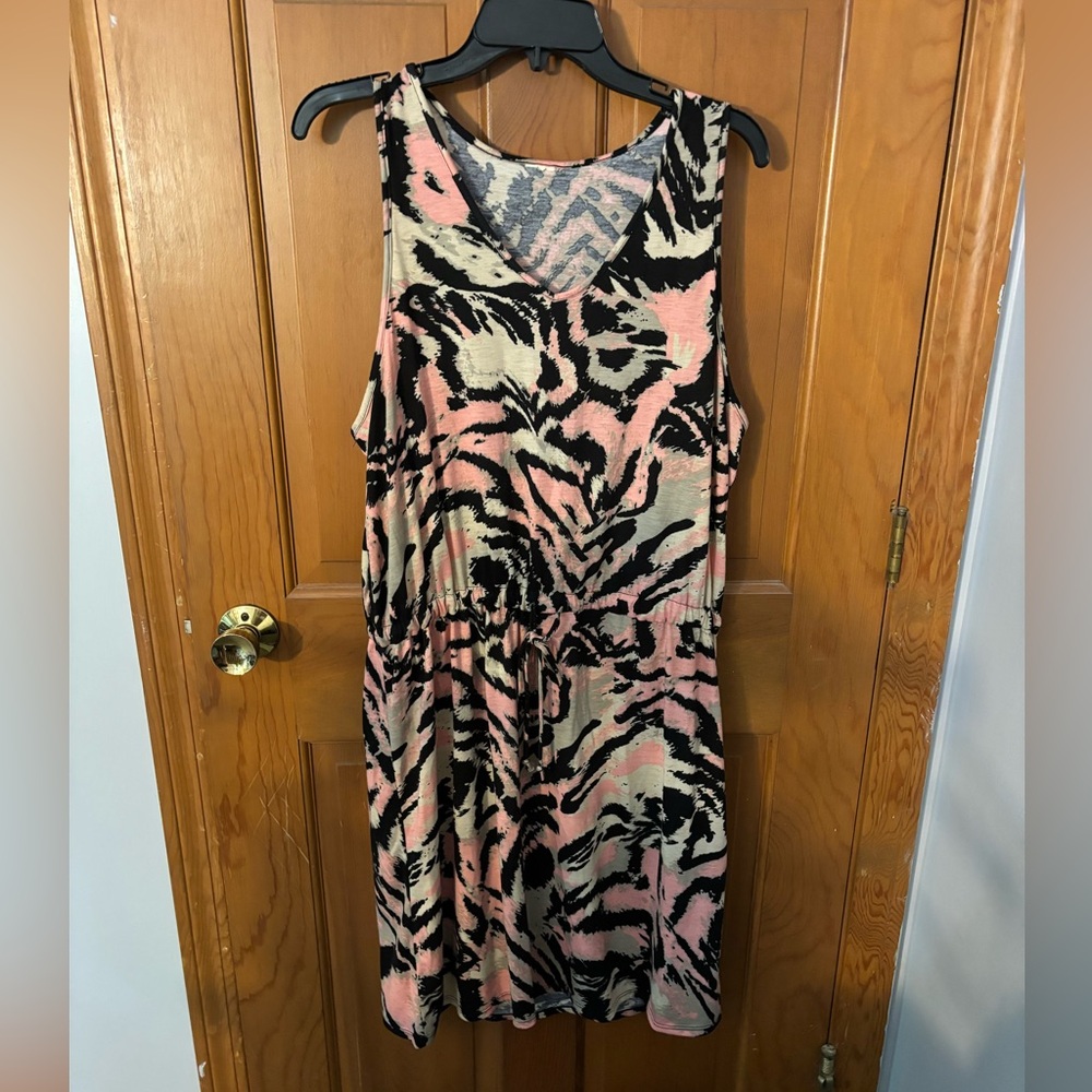 XL pink beige black v-neck tank dress with waist tie